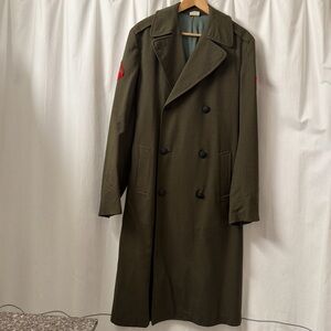 Authentic Vintage Men’s USMC Military Green Wool Overcoat | Size: 36L